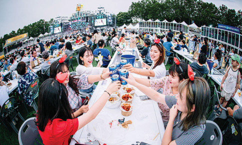 Trải nghiệm “ăn gà uống bia” có 1 - 0 - 2 ở Daegu
