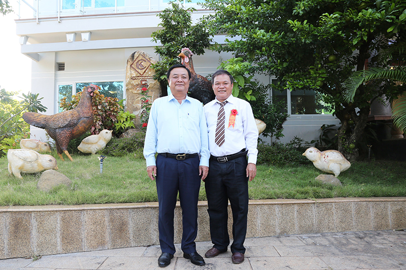 bộ trưởng Bộ NN&PTNT Lê Minh Hoan thăm Cao Khanh