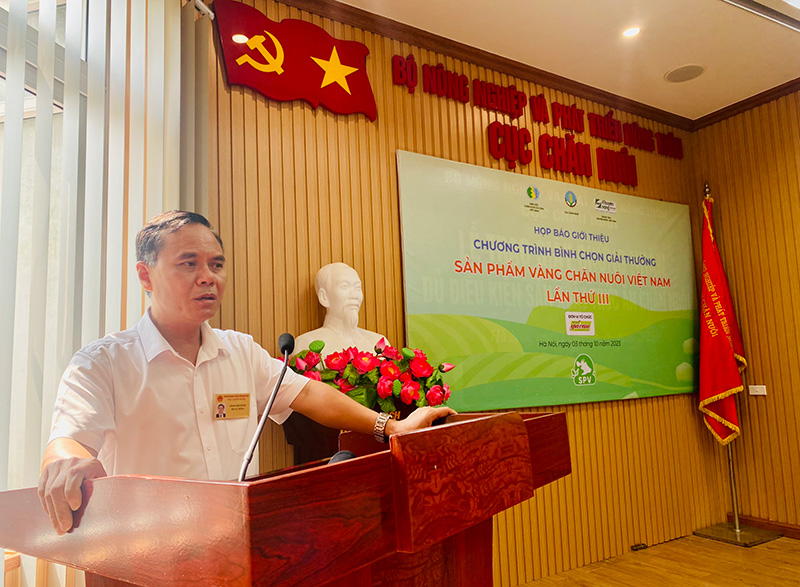 Ông Nguyễn Kim Đăng, Phó Cục trưởng Cục Chăn nuôi