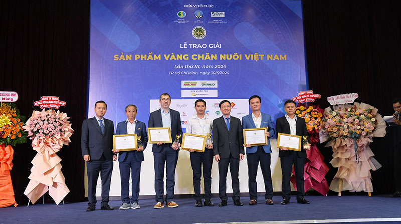 Lễ trao giải “Sản phẩm Vàng chăn nuôi Việt Nam lần thứ 3 năm 2024”
