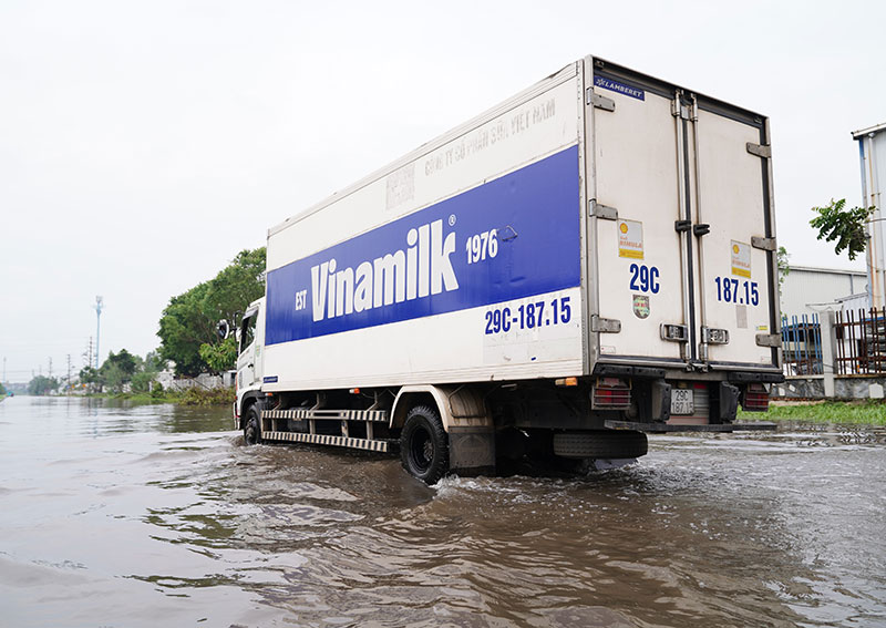 Vinamilk cứu trợ bão