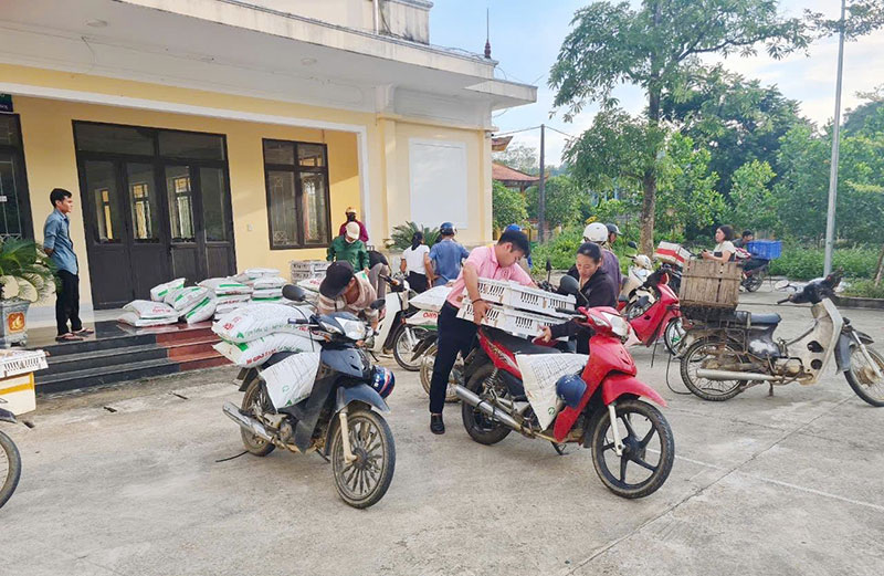 C.P. hỗ trợ bão lũ