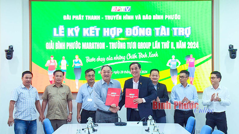 C.P. Việt Nam tài trợ marathon Bình Phước