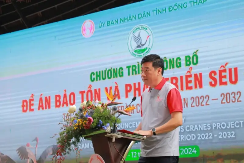 CP Việt Nam phát triển sếu đầu đỏ