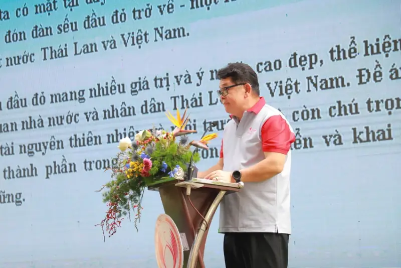 CP Việt Nam phát triển sếu đầu đỏ