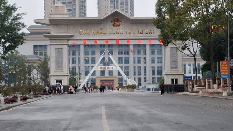 buôn lậu qua Cửa khẩu Lào Cai