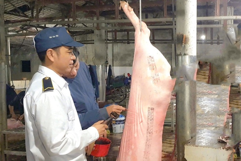 hàng thịt lao đao