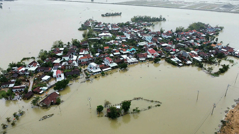 mưa lũ lịch sử