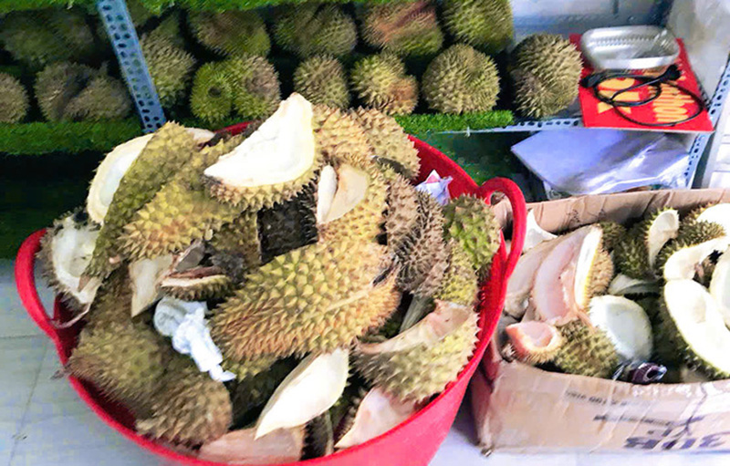 vỏ sầu riêng làm thức ăn chăn nuôi