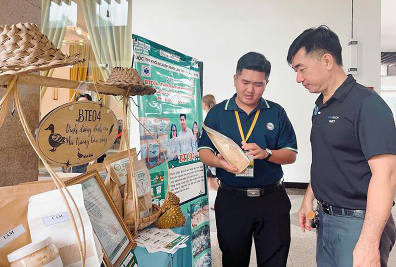 vỏ sầu riêng làm thức ăn chăn nuôi